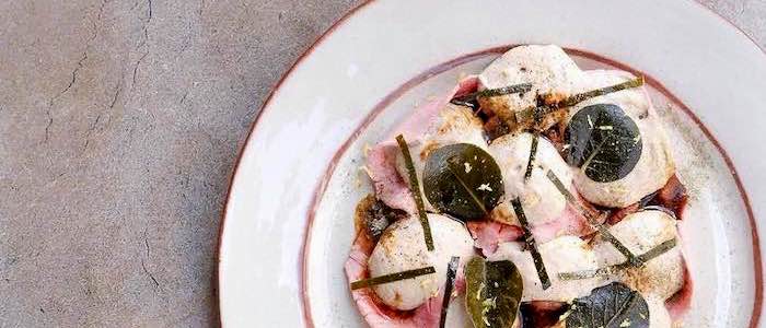 Клубничное мороженое